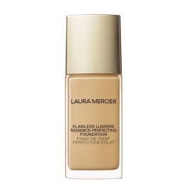 Flawless Lumiere Foundation - Latte